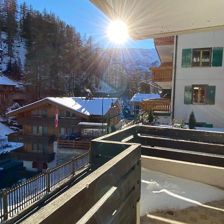 L'Attila - Big And Cozy Flat In The Center 7 Beds Apartment Цермат Екстериор снимка